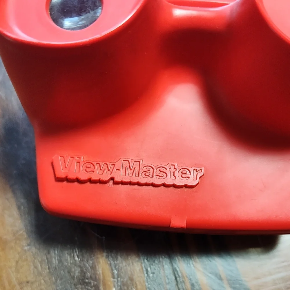 Classic 3D View Master And Tennnesee Reels - Vibrant Red Collectable Toy
